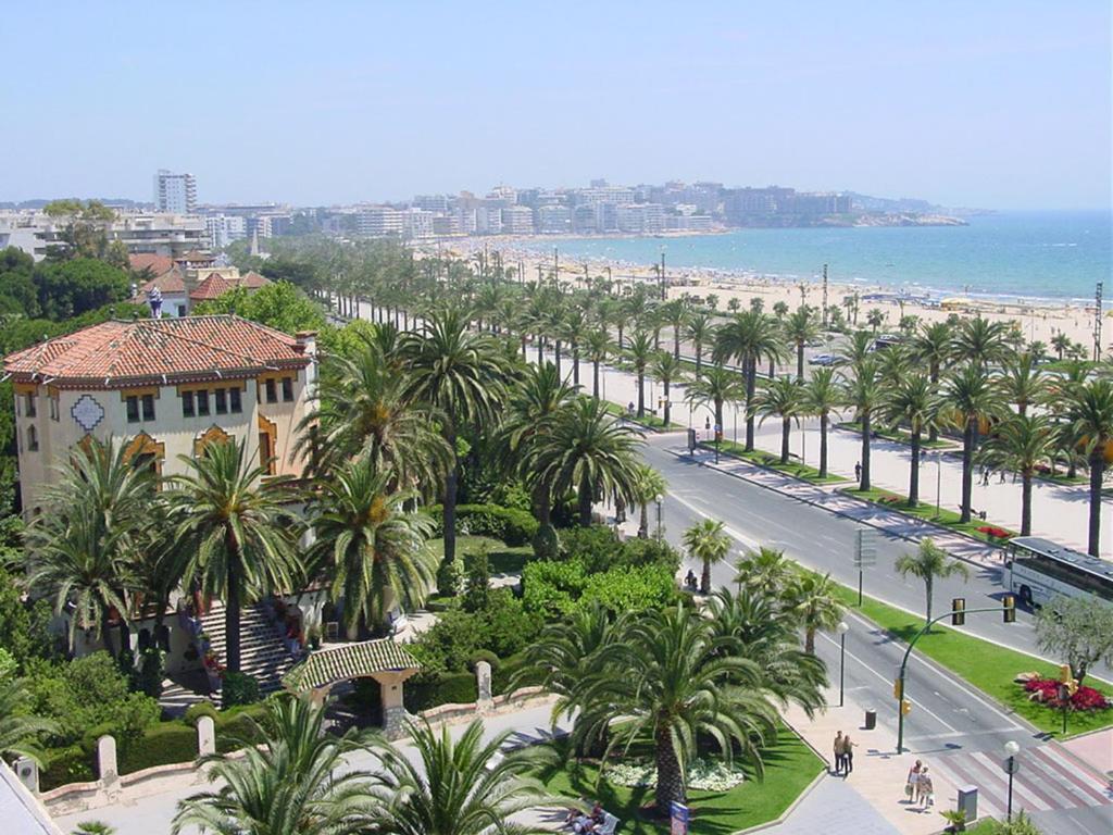 Anunci Tancat Capellans Apartamento Salou Exterior foto